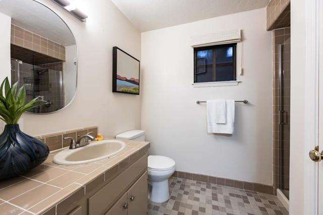 976 Laurel Glen Drive, Palo Alto CA: https://media.crmls.org/mediaz/abcff053-60ae-4361-8392-38629e47d69b.jpg