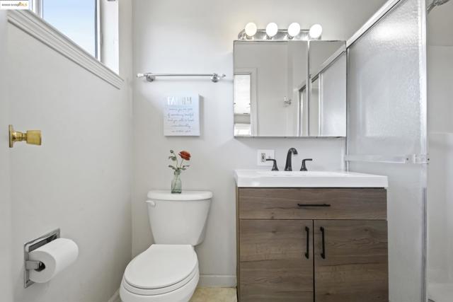 3474 Camino Diablo, Byron CA: https://media.crmls.org/mediaz/abd113cf-51dc-475a-aba4-a27379cae2af.jpg