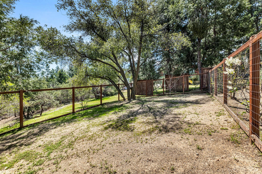 MLS #219128788DA img 6