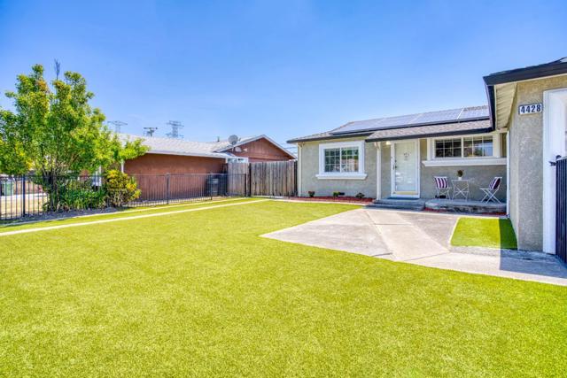 4428 Doane Street, Fremont CA: https://media.crmls.org/mediaz/abd2d739-6d88-4170-b87c-86fb60565084.jpg