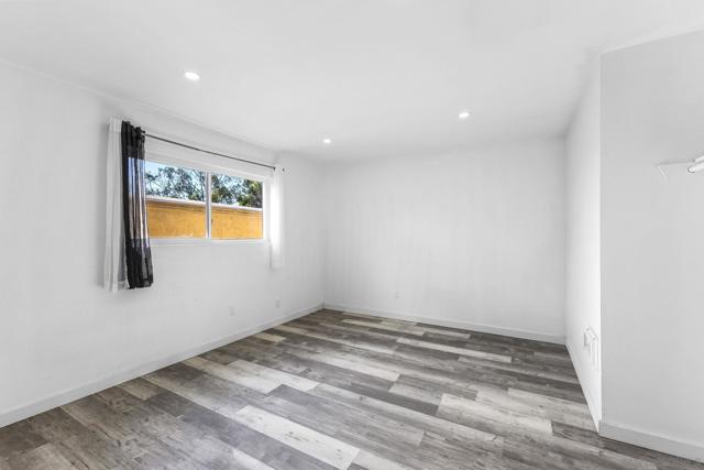 1641 Pentecost Way, San Diego CA: https://media.crmls.org/mediaz/abd2fa46-c212-4ca0-9570-68a7c0cd568a.jpg