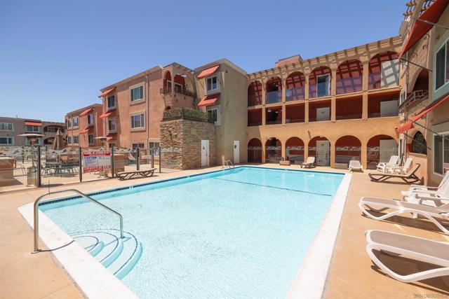 860 Turquoise St, San Diego CA: https://media.crmls.org/mediaz/abd41b8a-9f9a-46fa-92fa-5b2cbc999cf9.jpg