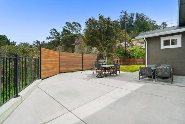 Image 44 of 51 For 386 Carpenteria Road