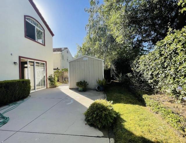 982 White Cloud Drive, Morgan Hill CA: https://media.crmls.org/mediaz/abd51339-66c5-4c9c-b762-9eaf26dccc8a.jpg