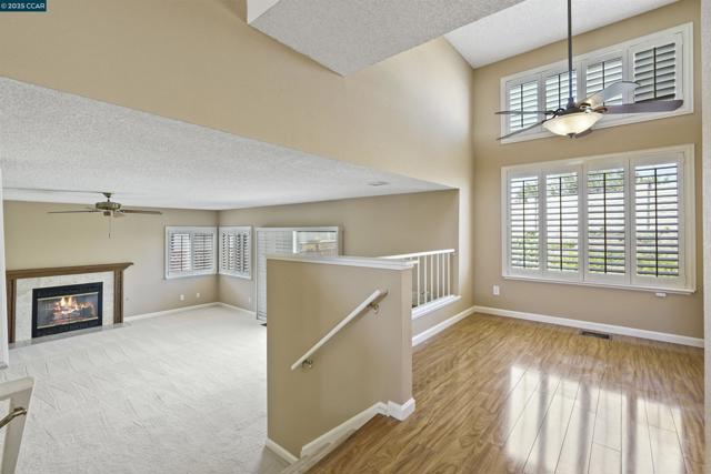 5535 Edgeview Dr, Discovery Bay CA: https://media.crmls.org/mediaz/abd51a68-6aa5-472b-a88e-3f5c388606b9.jpg