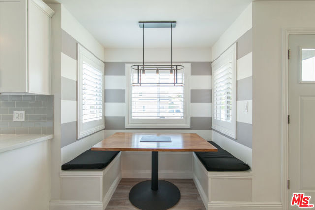 3920 W Clark Avenue, Burbank CA: https://media.crmls.org/mediaz/abd5a3af-79d3-46a5-a4c4-e3577e1a57da.jpg