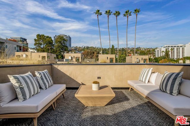 919 1/4 Hilldale Avenue, West Hollywood CA: https://media.crmls.org/mediaz/abd9db54-be18-4be4-921a-ed7f83525e41.jpg