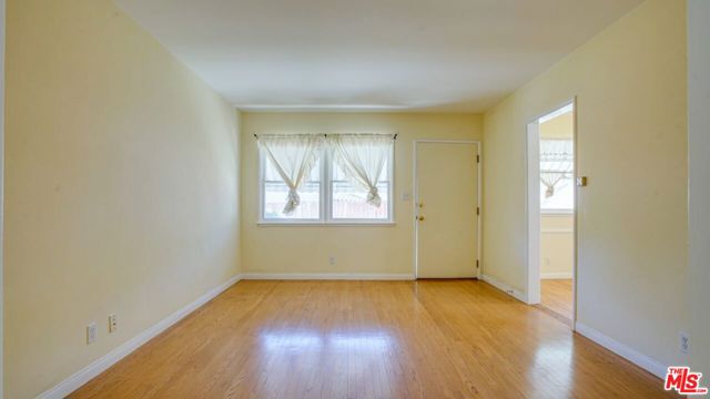 404 West Windsor Road photo 2