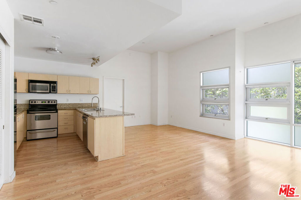 630 W 6th Street #510