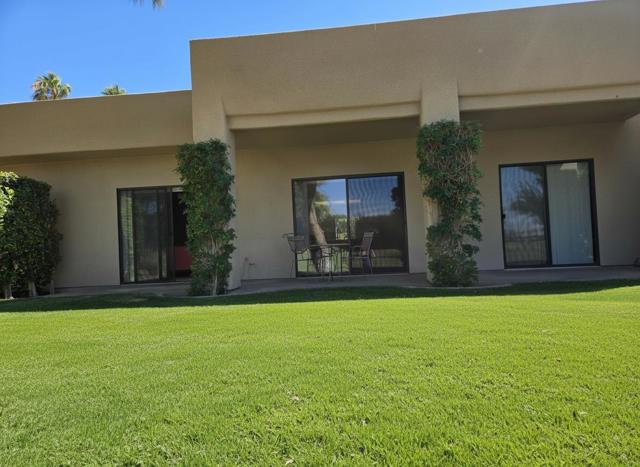 28710 Desert Princess Drive, Cathedral City CA: https://media.crmls.org/mediaz/abdb99e2-b9d9-42f5-9e09-901fb1904e7d.jpg