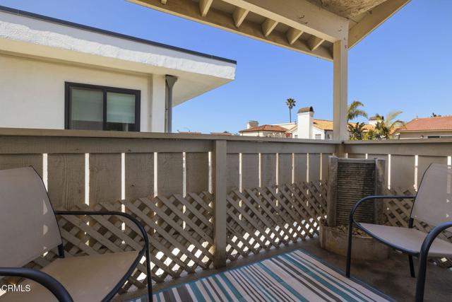 5125 W Wooley Road, Oxnard CA: https://media.crmls.org/mediaz/abddd305-c185-40bc-8ac4-8682d03b82fb.jpg