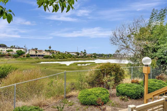 Detail Gallery Image 22 of 29 For 2666 Worden #8,  San Diego,  CA 92110 - 2 Beds | 1/1 Baths