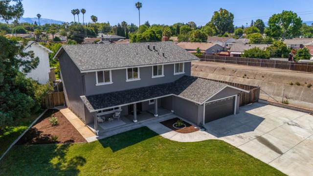 2924 Via Encinitas, San Jose CA: https://media.crmls.org/mediaz/abdedd25-b191-4fbb-b327-0eff81c1abe9.jpg