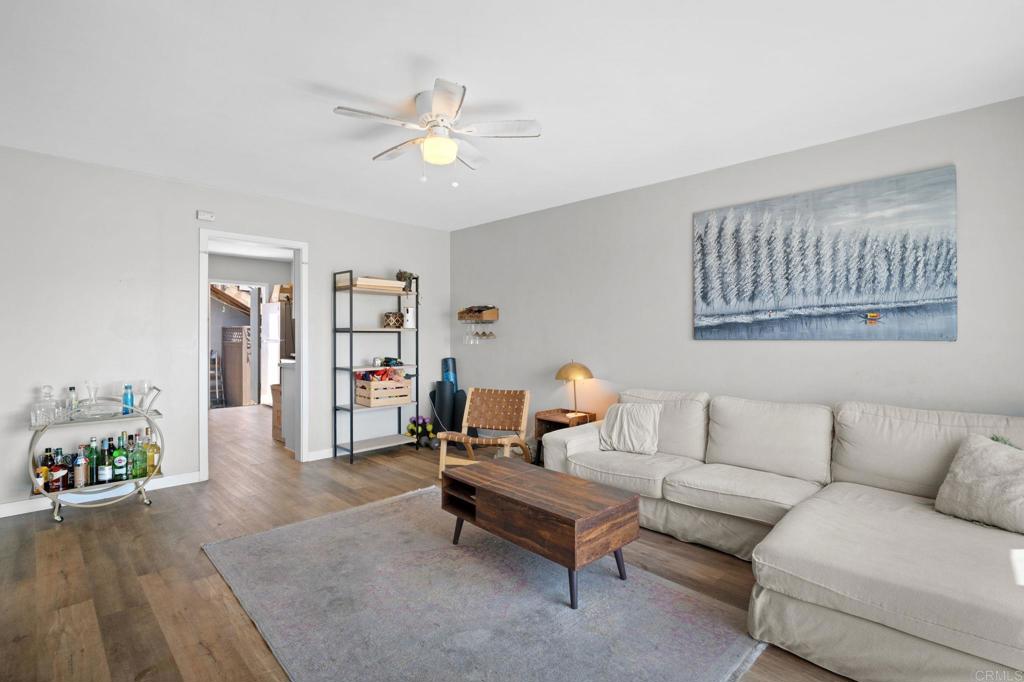 4924 Iroquois Avenue - photo 4