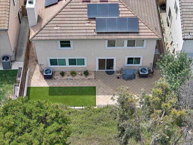 339 La Purisma Way, Oceanside CA: https://media.crmls.org/mediaz/abe1d165-89bb-4c79-89f5-bf0891e0ba32.jpg