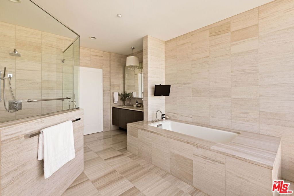 MLS #26854869 image #33