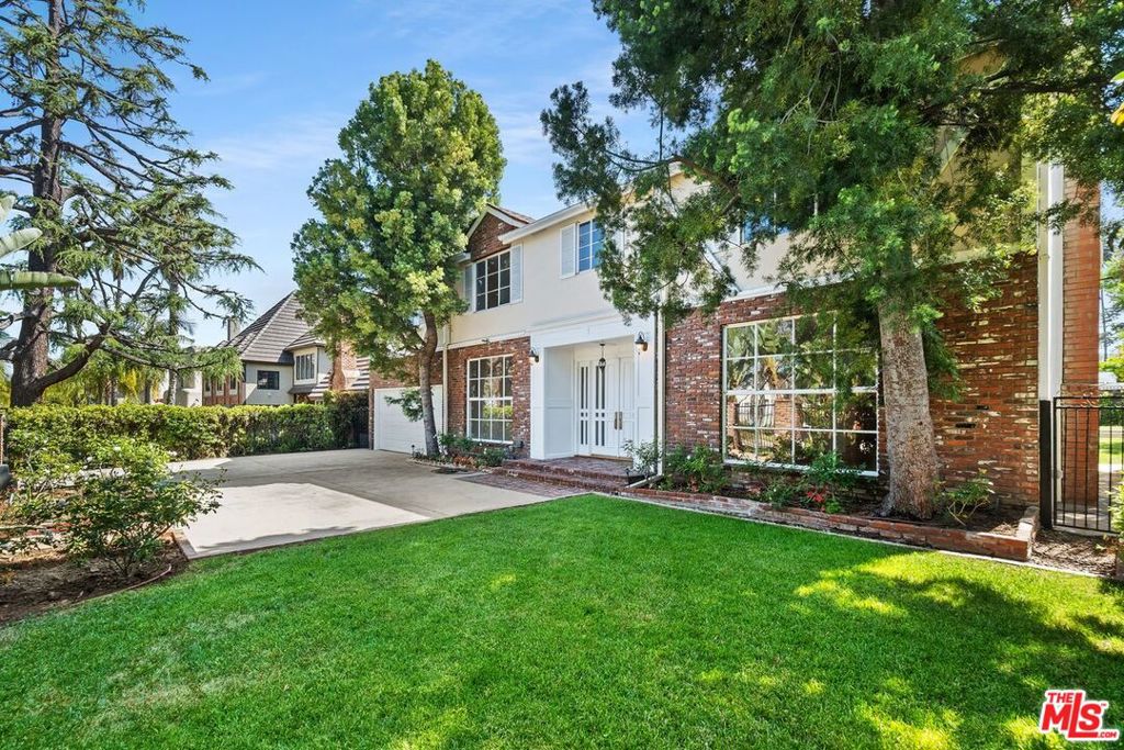 517 N Elm Drive — image 1