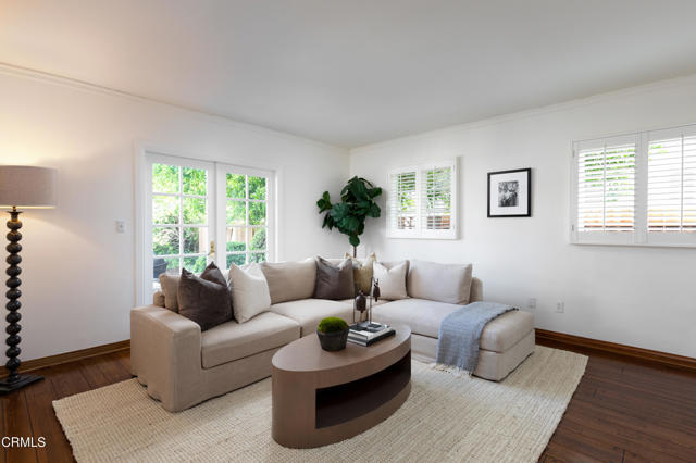 2440 Coniston Place, San Marino CA: https://media.crmls.org/mediaz/abe38ae9-a5db-4ac2-9495-815e4379acc8.jpg