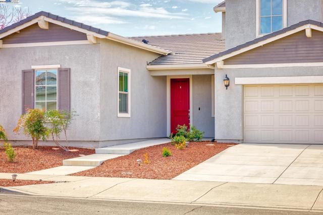 115 Lemon Blossom Ln, Patterson CA: https://media.crmls.org/mediaz/abe41bc2-f6a5-4943-b8aa-1f2b7ef2a9f3.jpg