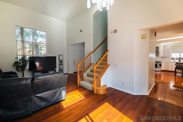 3514 Lake Park Avenue, Fallbrook CA: https://media.crmls.org/mediaz/abe5deea-20aa-479e-b991-b20ed9f8d4ec.jpg
