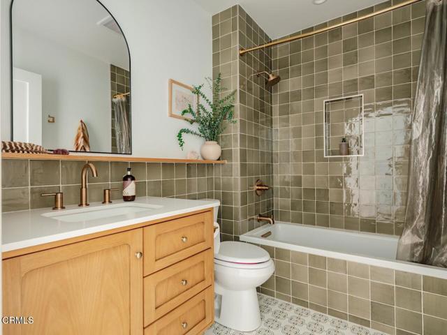 Detail Gallery Image 36 of 47 For 229 S Grand Oaks Ave, Pasadena,  CA 91107 - 3 Beds | 2 Baths