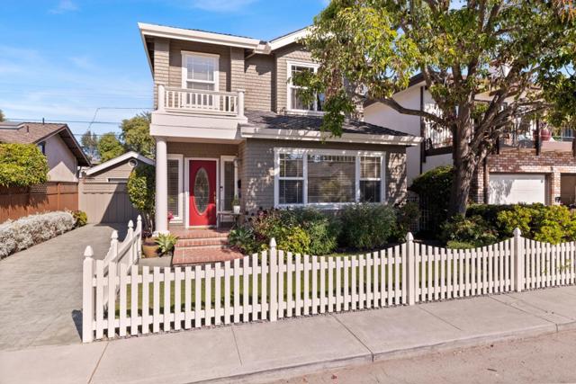 610 Gilroy Drive, Capitola CA: https://media.crmls.org/mediaz/abe71a8f-bd88-4f95-94a6-1c2db15940d1.jpg