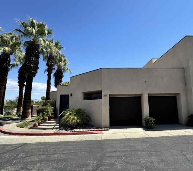 Details for 464 Village Square, Palm Springs, CA 92262