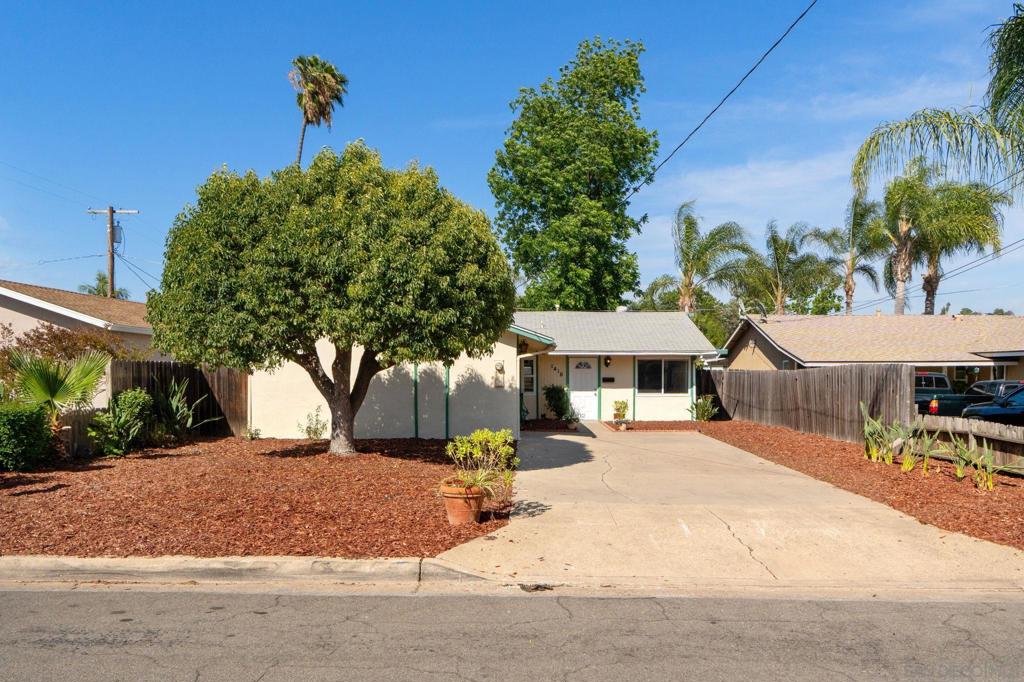 1416 Maple - photo 2