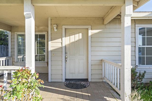 2199 Raleigh Circle, Hollister CA: https://media.crmls.org/mediaz/abe895f7-9388-42fb-b931-285139fce7d9.jpg