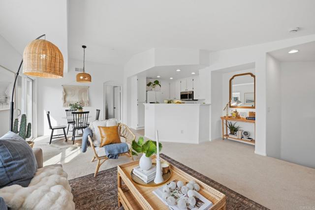 Detail Gallery Image 6 of 23 For 847 Ballow Way, San Marcos,  CA 92078 - 2 Beds | 2 Baths