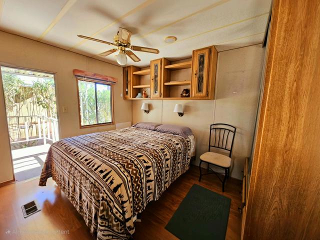 16400 Bubbling Wells Rd Road, Desert Hot Springs CA: https://media.crmls.org/mediaz/abe8d021-8c5f-4182-9076-f8ffa35f2449.jpg