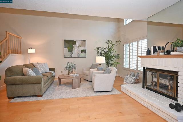 Image 6 of 33 For 137 Haslemere