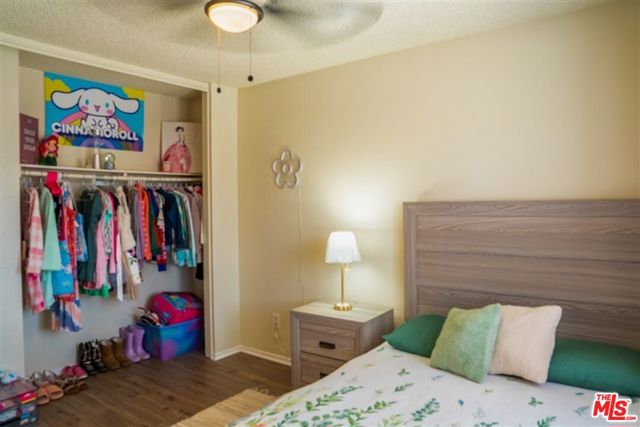 37411 Sheffield Drive, Palmdale CA: https://media.crmls.org/mediaz/abeab7e2-5b08-4496-b107-3a3a16376f8d.jpg