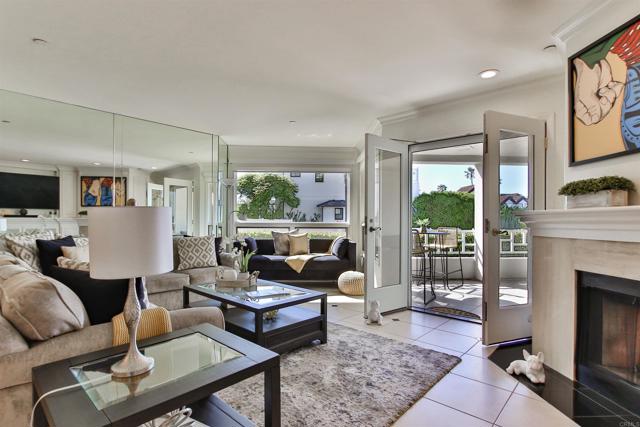 Detail Gallery Image 14 of 22 For 1099 1st St #119,  Coronado,  CA 92118 - 2 Beds | 2/1 Baths
