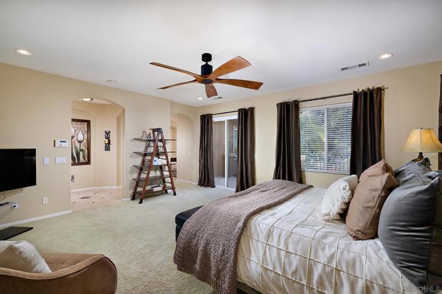 12647 Westly Ln, San Diego CA: https://media.crmls.org/mediaz/abeb1265-e56a-44af-8a37-62ba00bdc45c.jpg