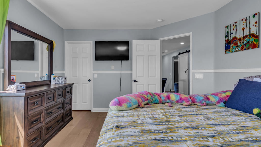MLS #219147209DA image #33