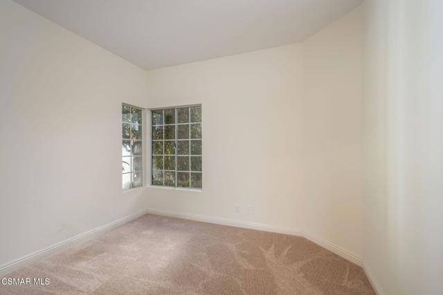 140 Windrose Drive, Newbury Park CA: https://media.crmls.org/mediaz/abeee3fb-abef-432d-9846-23e5fcb9d42e.jpg