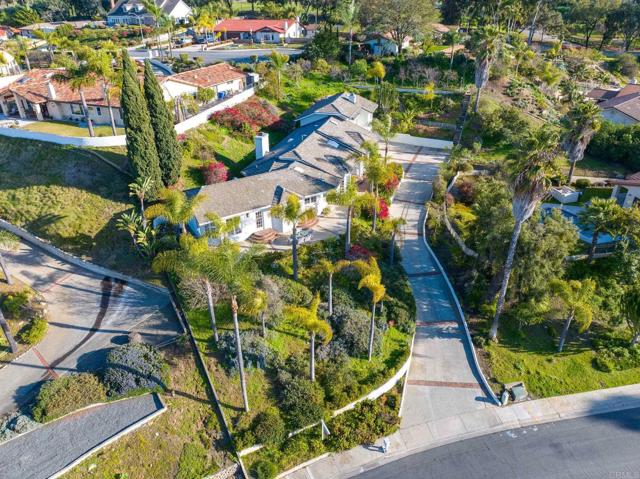 Detail Gallery Image 19 of 68 For 1248 via Christina, Vista,  CA 92084 - 4 Beds | 3 Baths