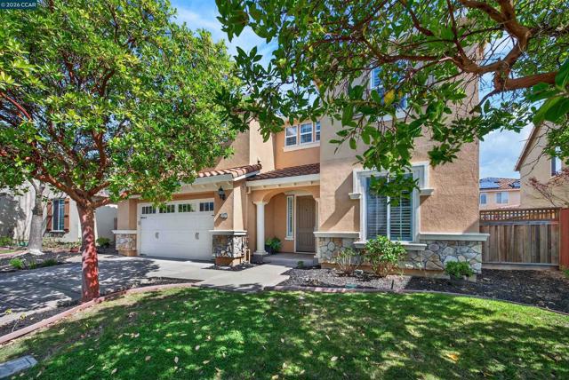 Image 3 of 60 For 6 Tullach Pl