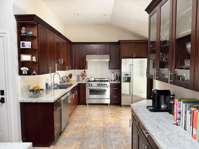 619 Bay Road, Menlo Park CA: https://media.crmls.org/mediaz/abf139b8-1d81-421b-85cb-17137cea8275.jpg
