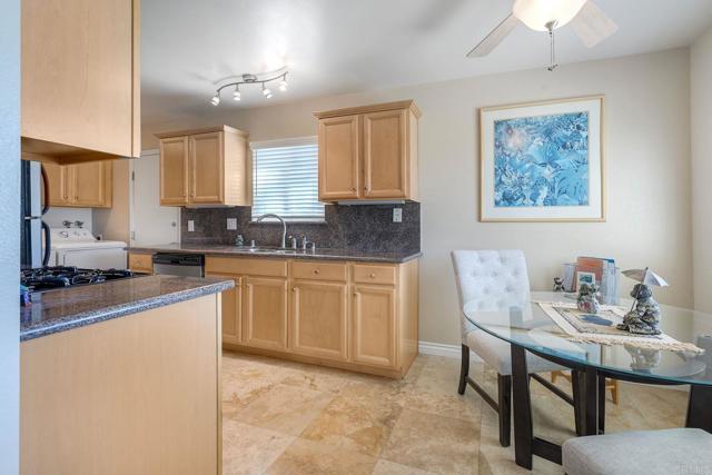 3711 Mira Pacific Drive, Oceanside CA: https://media.crmls.org/mediaz/abf1ac8b-d46a-4f43-ba09-0436ecc9dbca.jpg