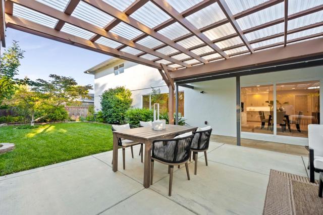 16251 Lilac Lane, Los Gatos CA: https://media.crmls.org/mediaz/abf23217-33c9-476e-88d8-f3ac870fb90f.jpg