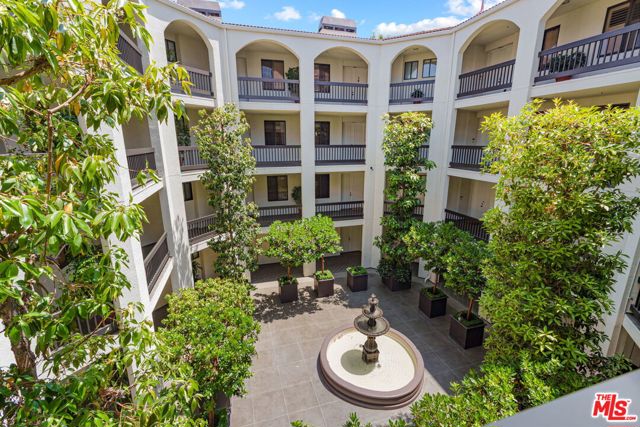 2102 Century Park Lane, Los Angeles CA: https://media.crmls.org/mediaz/abf2dd98-c4a2-4def-adc2-784ad41b43b1.jpg