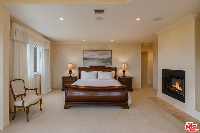 868 Braewood Court, South Pasadena CA: https://media.crmls.org/mediaz/abf37941-9031-4cc6-9a9a-f8979ea9a23c.jpg