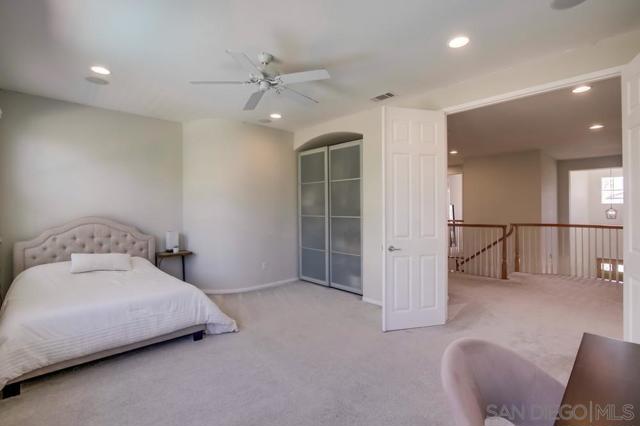 11523 Sun Ray Ct, San Diego CA: https://media.crmls.org/mediaz/abf4169e-1887-4675-90e2-deba23e2fc16.jpg