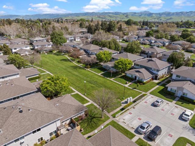 5492 Tradewinds Walkway, San Jose CA: https://media.crmls.org/mediaz/abf4ba86-ed98-4c83-85fb-6d7bbc30ee3e.jpg