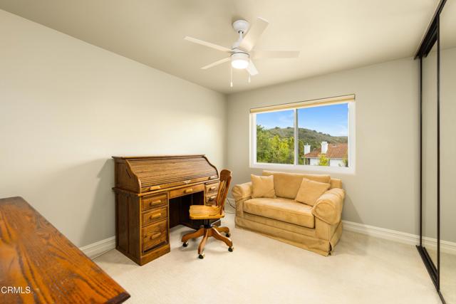 5580 Bromely Drive, Oak Park CA: https://media.crmls.org/mediaz/abf4d334-55b7-4e2f-9dda-c2ae97db9bf1.jpg