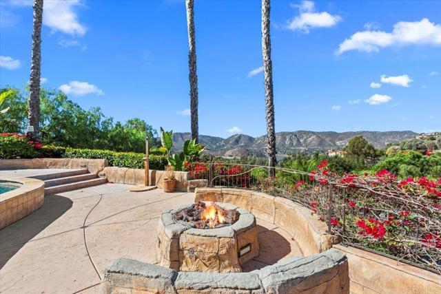 Detail Gallery Image 27 of 53 For 3449 via Loma Vista, Escondido,  CA 92029 - 5 Beds | 4/1 Baths