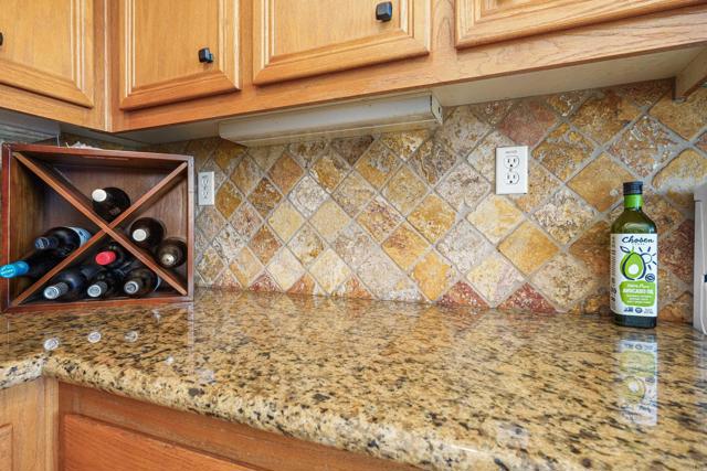 8749 Fairoaks Court, Rancho Cucamonga CA: https://media.crmls.org/mediaz/abf7789d-c4a0-4843-be34-fa58545eb97c.jpg