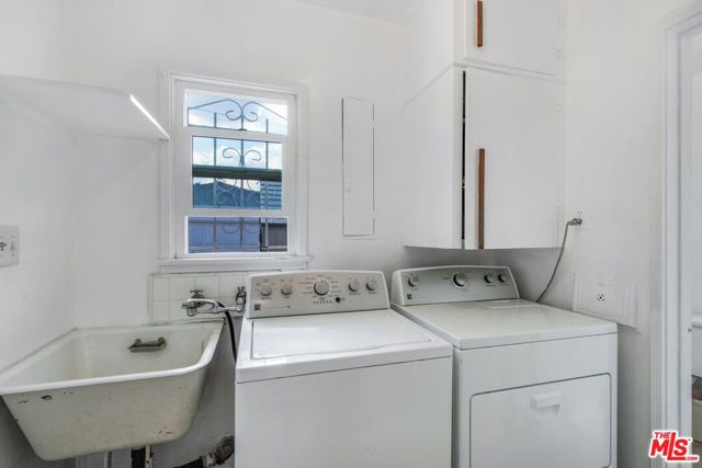 3408 W Martin Luther King Jr Boulevard, Los Angeles CA: https://media.crmls.org/mediaz/abf7f8cd-e8e4-45f5-9902-b51aea7651f5.jpg